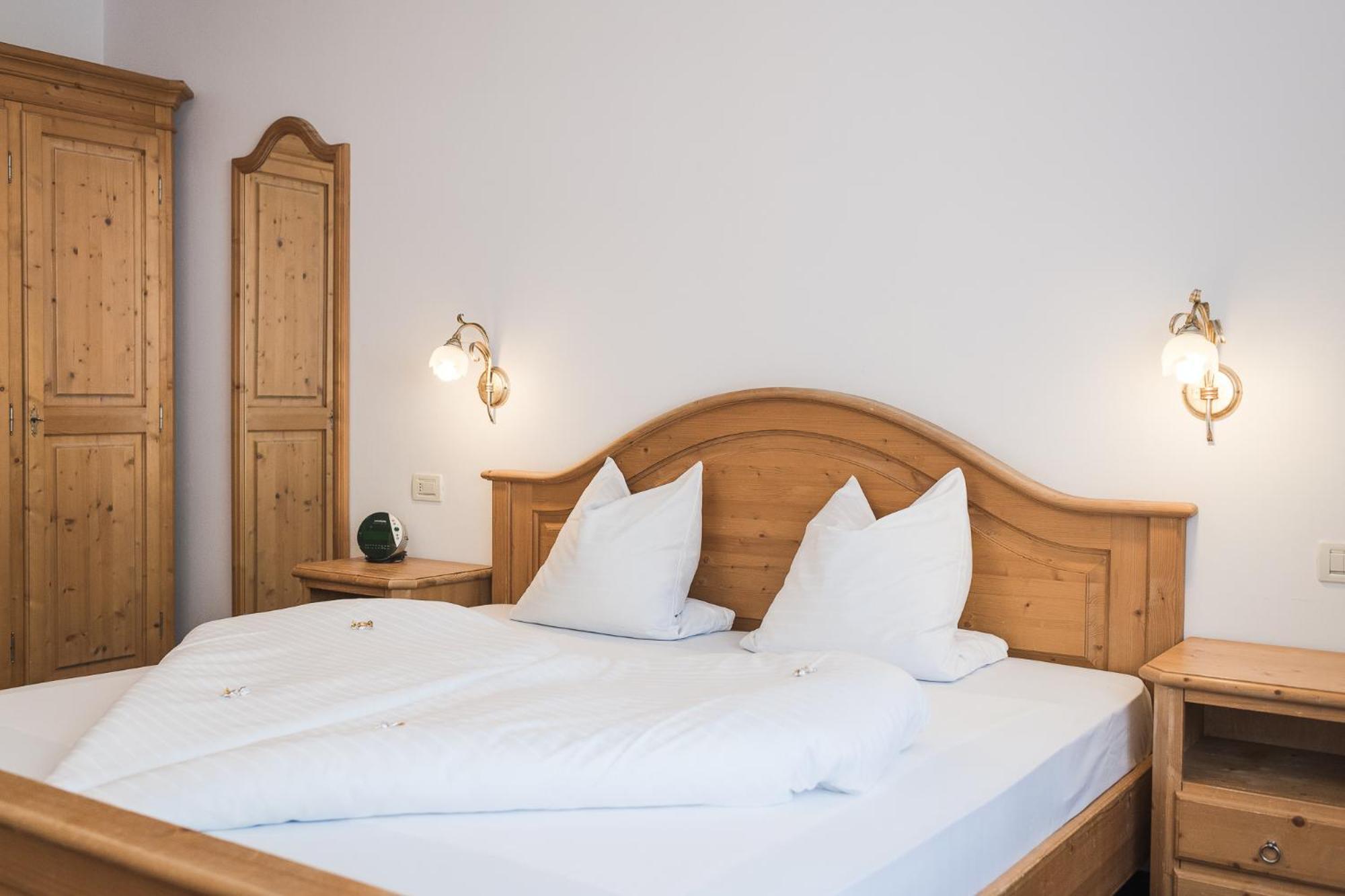 رابلا Heidi & Edith Family Aparthotel المظهر الخارجي الصورة